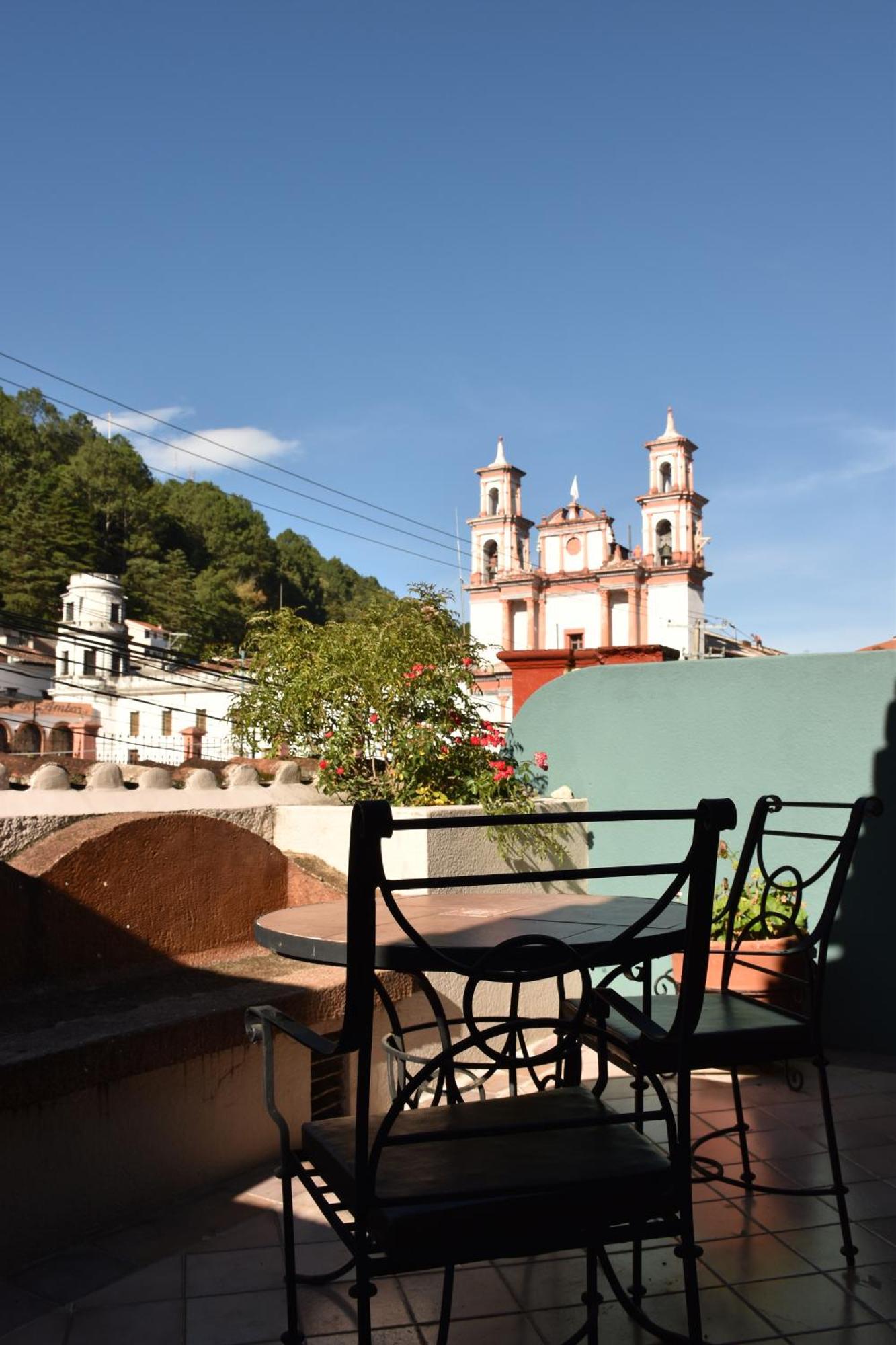 德尔山谷酒店大厦 San Cristóbal de Las Casas 外观 照片